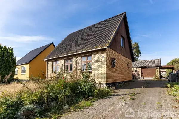 Villa på Brogårdsvej 37, 3700 Rønne