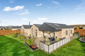 Villa på Troldhøj Alle 84, 6800 Varde