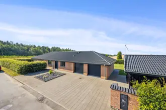 Villa på Tennisskoven 81, 9320 Hjallerup