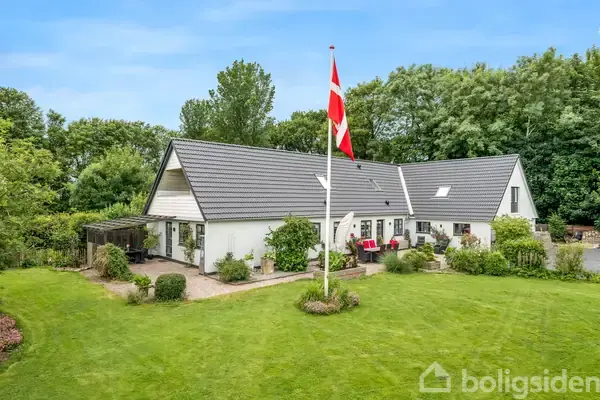 Villa på Øster Vejrupvej 1, 6740 Bramming