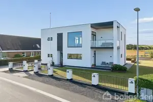 Villa på Sundvej 6, 8832 Skals