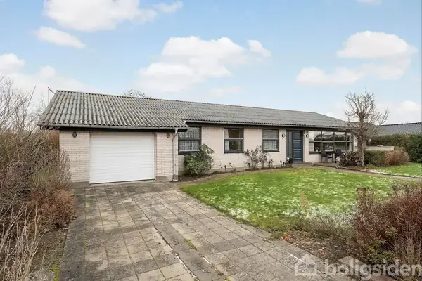 Villa på Falkevej 9, 9440 Aabybro