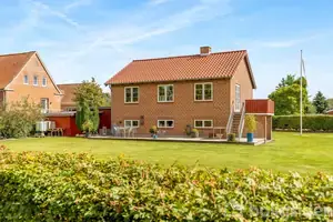 Villa på Skovroysvej 14, 6270 Tønder