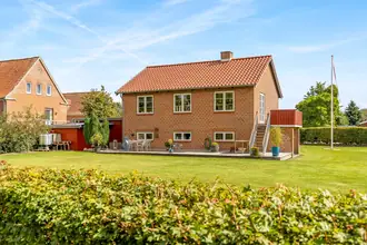 Villa på Skovroysvej 14, 6270 Tønder