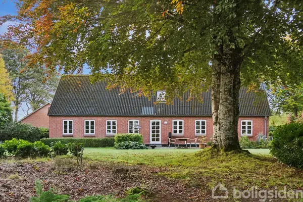 Landejendom på Bryrupvej 27, 8800 Viborg