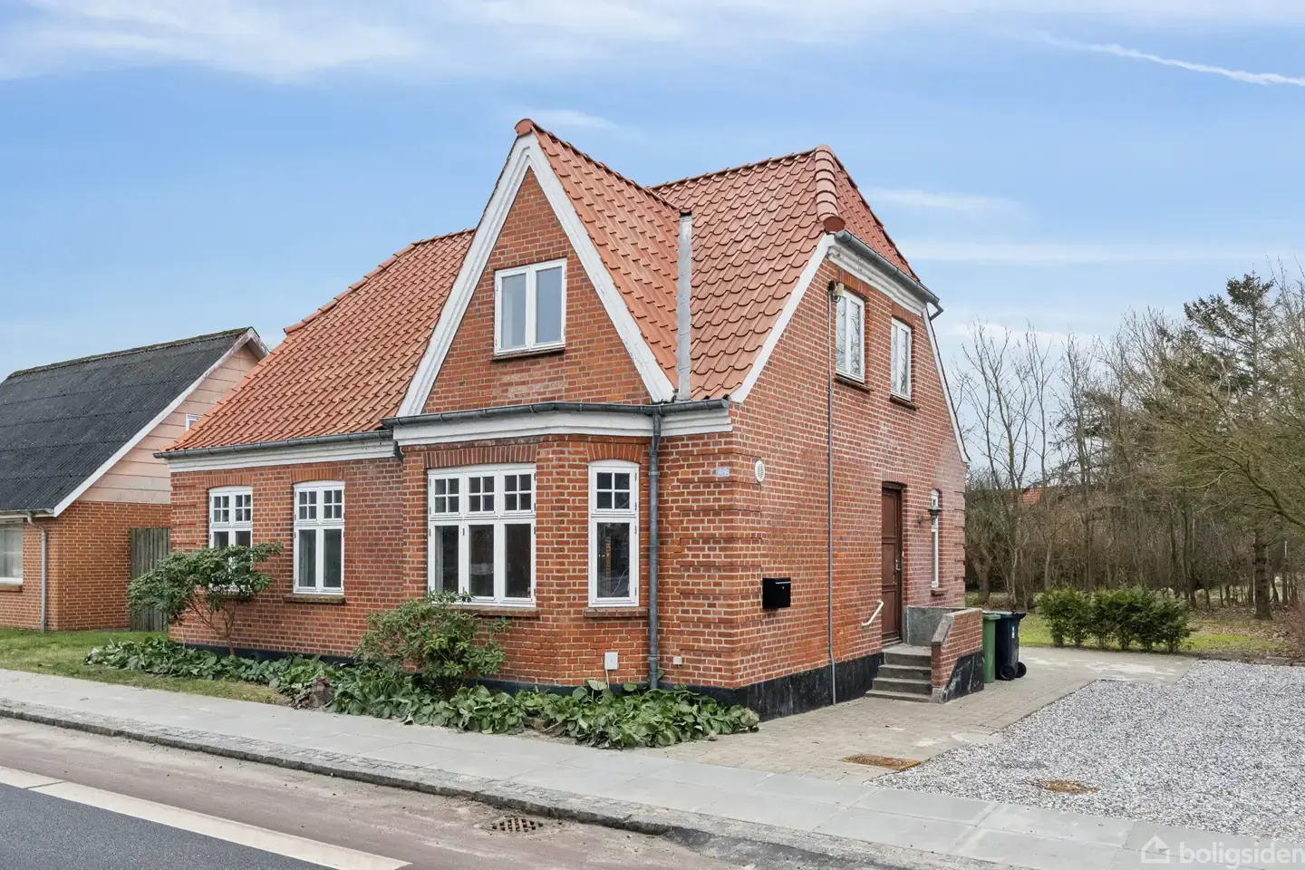 Charmerende villa med atmosfære og rummelighed