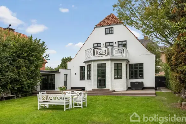 Villa på Strandagervej 9, 2900 Hellerup