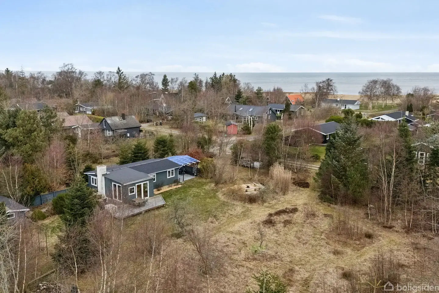 Charmerende og velholdt træsommerhus nær vandet - Visning 5