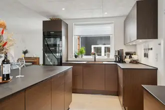 Villa på Tjærbyvej 33, Dronningborg, 8930 Randers NØ