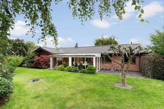 Villa på Hillerødvej 33, Tulstrup, 3400 Hillerød