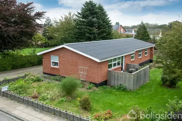 Villa på Hyldevej 3, 9300 Sæby