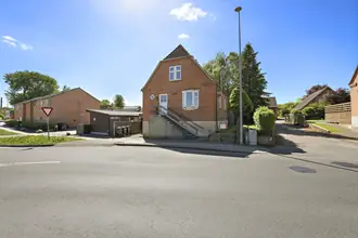 Villa på Vadstedvej 1, 8450 Hammel