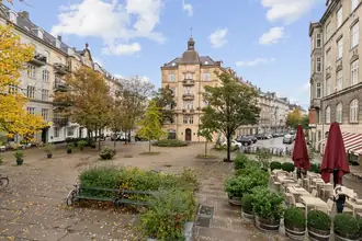 Ejerlejlighed på Sankt Jakobs Plads 6, 2. th., 2100 København Ø