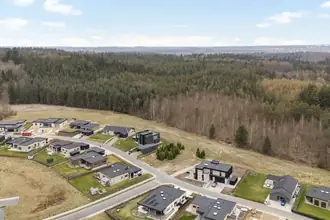 Helårsgrund på Hjortespringet 63, 8600 Silkeborg