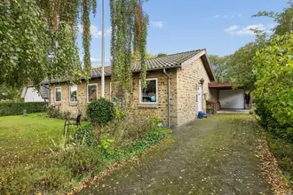 Villa på Ølstvadbrovej 11, 8940 Randers SV