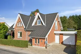 Villa på Gl Kattrupvej 67, Kattrup, 8732 Hovedgård
