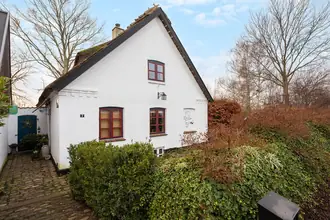 Villa på Bygaden 2, Jørlunde, 3550 Slangerup