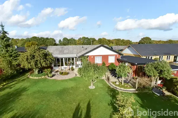 Villa på Sandfeldparken 67, 6933 Kibæk