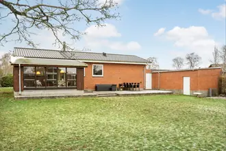 Villa på Skolegade 14, 8766 Nørre Snede