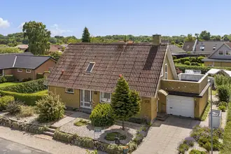 Villa på Åløkkevej 10, 5762 Vester Skerninge