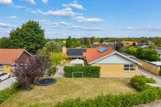 Villa på Klarup Kirkevej 6, 9270 Klarup