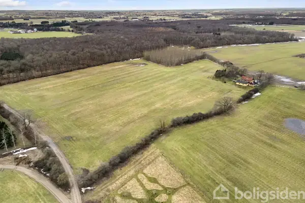 Landejendom på Overdrevsvej 28, 4653 Karise