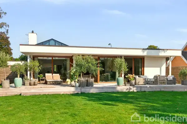Villa på Vedbæk Strandvej 487A, 2950 Vedbæk