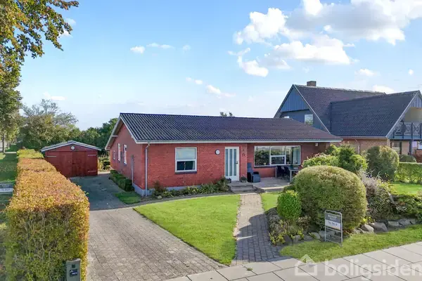 Villa på A Melgaardsvej 8, 9300 Sæby