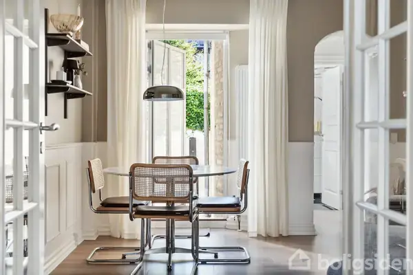 Ejerlejlighed på Marselisborg Allé 15, st., 8000 Aarhus C
