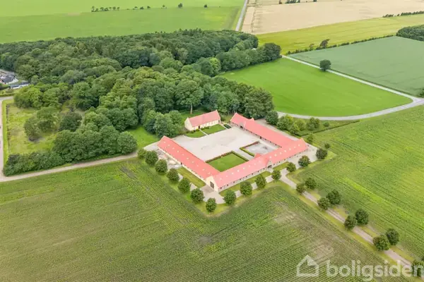 Landejendom på Tanderupvej 49, 7400 Herning