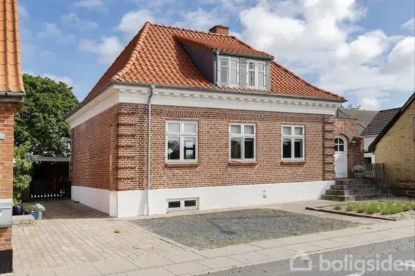 Villa på Elmevej 43, 9700 Brønderslev