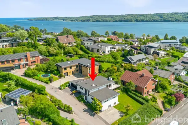 Villa på Fjordtoften 2, 7120 Vejle Øst