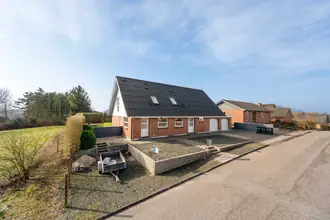 Villa på Tværvej 14, 9640 Farsø