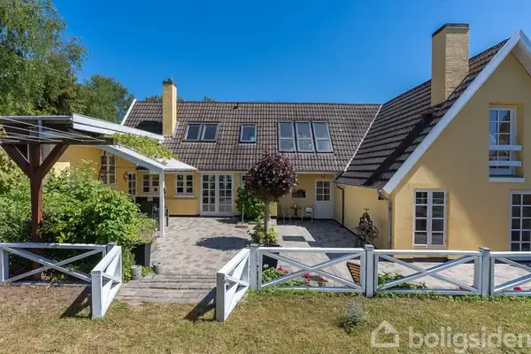 Villa på Gadebrøndsvej 1, 2765 Smørum