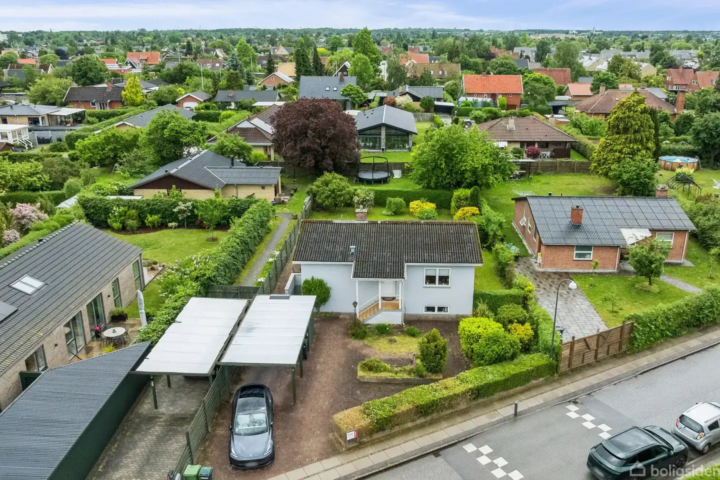 Villa med attraktiv beliggenhed i Musikkvarteret tæt ved S-tog