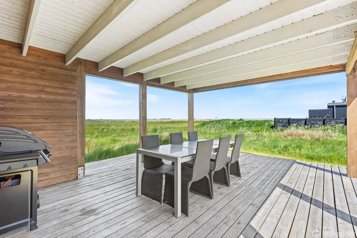 Sommerhus beliggende på fjordsiden i det naturskønne Haurvig ! - Visning 2