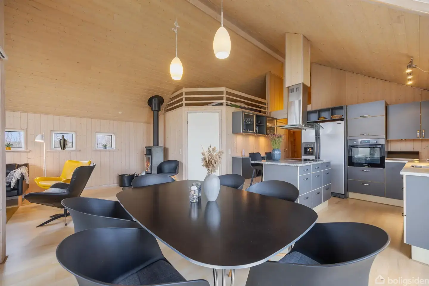 Sommerhus beliggende på fjordsiden i det naturskønne Haurvig ! - Visning 4