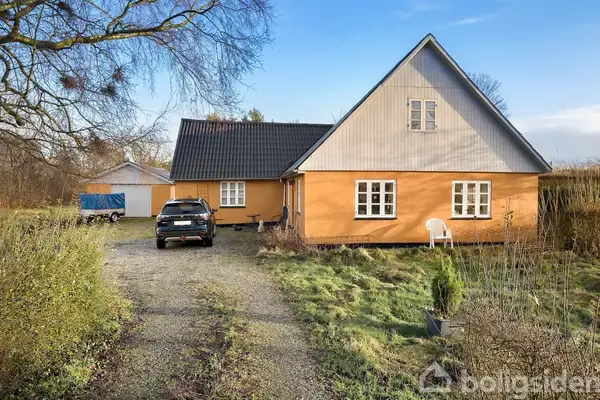Villa på Clausholmvej 223, 8960 Randers SØ