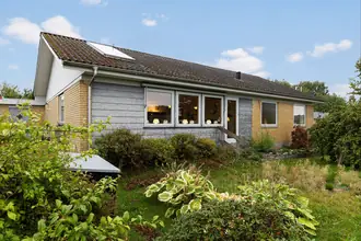 Villa på Ternevej 1A, Asferg, 8990 Fårup