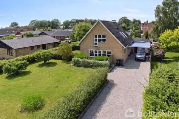 Villa på Baldersvej 8, 4873 Væggerløse