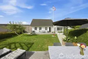 Villa på Ellemosevej 3, 8310 Tranbjerg J