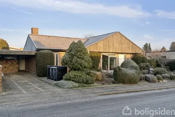 Villa på Tyrrestrupvej 4, 8270 Højbjerg