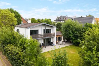 Villa på Højsgårds Alle 15, 2900 Hellerup