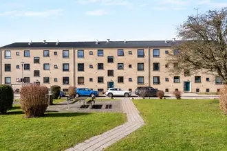 Ejerlejlighed på Åfløjen 16, 1. tv., 2700 Brønshøj