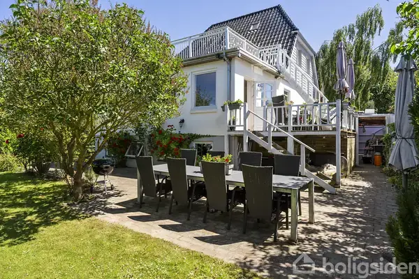 Villa på Ravneholmsvej 15, 2400 København NV