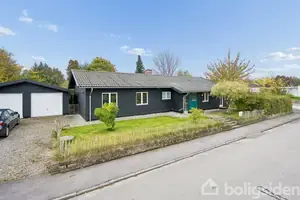 Villa på Poppelvej 2, 3200 Helsinge