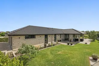 Villa på Løgten Østervej 53, 8541 Skødstrup