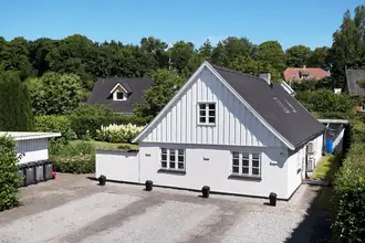 Villa på Uggeløse Bygade 88, 3540 Lynge