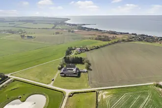 Landejendom på Falkensøvej 15, Kirke Helsinge, 4281 Gørlev