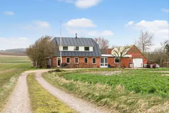 Villa på Hovedgaden 174, 7752 Snedsted